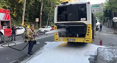 Sarıyer'de otobüste çıkan yangın söndürüldü
