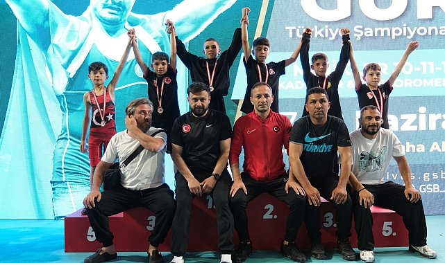 Serbest Güreş Türkiye Şampiyonasında Bilecikli sporcuları büyük başarılara ulaştı