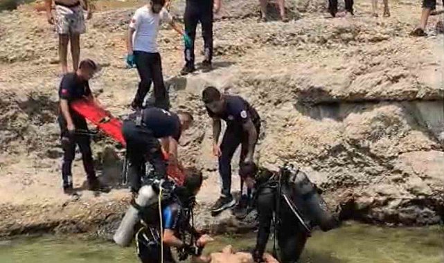 Seyhan Baraj Gölü'nde kaybolan genci 'kurbağa adamlar' buldu