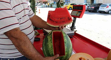 Sıcaklar vatandaşı sulu meyvelere yönlendirdi