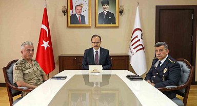 Siirt'te mayıs ayı güvenlik ve asayiş toplantısı yapıldı