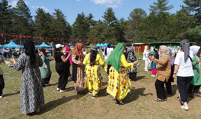 Simav Gölcük Yaylası'ndaki Yörük Şenliği ilgi gördü