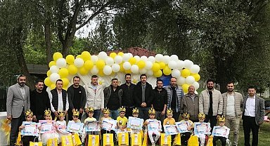 Simav Naşa 4-6 Yaş Kur'an Kursunun karne töreni