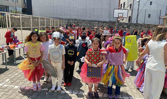 Sinop'ta atıklar öğrencilerin elinde sanata dönüştü