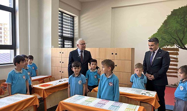 Sivas'ta 121 bin 211 öğrenci karne heyecanı yaşadı