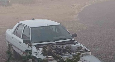 Siverek'te fırtına: Çatılar uçtu, tarlalar zarar gördü