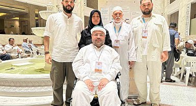 SMA hastası gencin hastalığı hac vazifesine engel olmadı