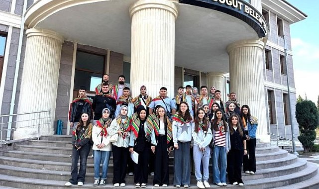 Söğüt'ten Ahlat'a "Kayı Boyunun İzinde" projesi kapsamında kültürel gezi