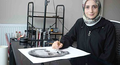 Sosyal medyadan görerek çizdikleri hayran bırakıyor