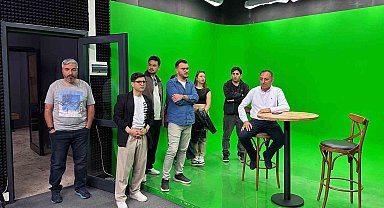 SUBÜ Stüdyoları'nı teknik gezi ile incelediler