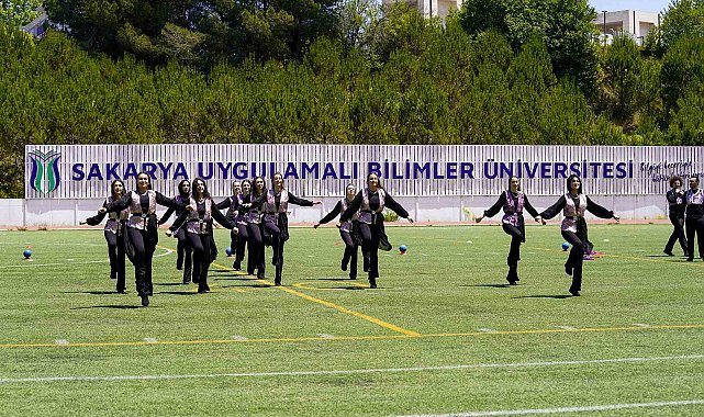 SUBÜ'nün şenliğinde hem eğlendiler hem öğrendiler