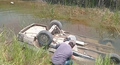 Sulama kanalına düşen otomobilin sürücüsü hayatını kaybetti