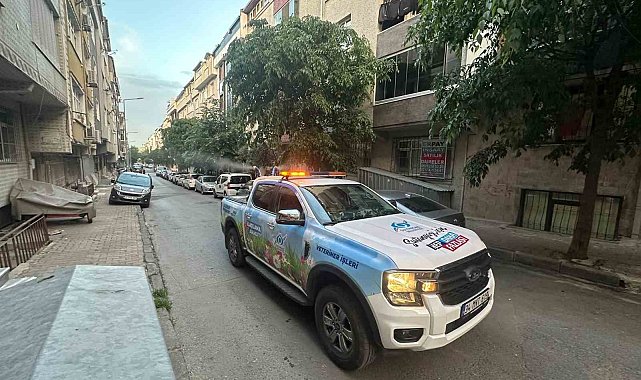 Sultangazi'de sivrisineksiz yaz için ilaçlama çalışmaları sürüyor