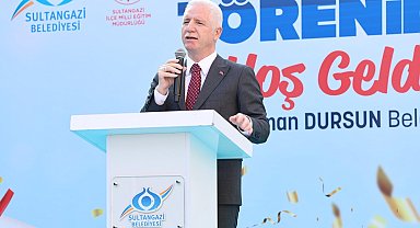 Sultangazili gençlerin mezuniyet heyecanına Vali Gül de ortak oldu