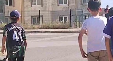 Tamiratı yapılan çatı alev alev yandı