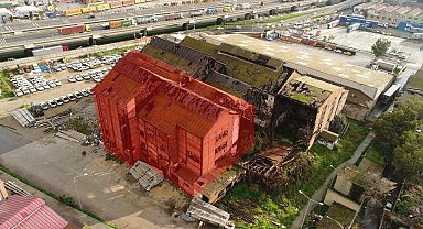 Tarihi Elektrik Fabrikasına özel tasarımlar