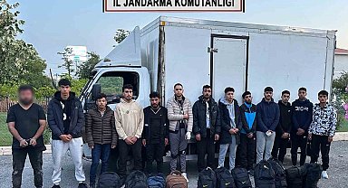 Tekirdağ'da 13 kaçak göçmen ve 1 organizatör yakalandı