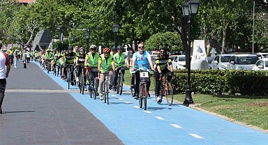 Tekirdağ'da bisiklet turu düzenlendi