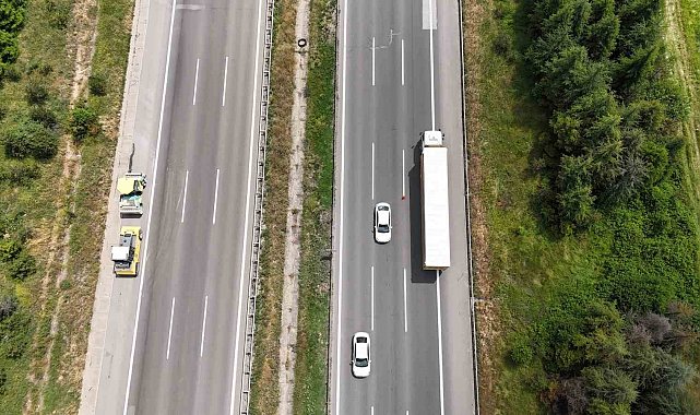 TEM Otoyolu'nda 4 gün boyunca İstanbul istikametine trafik tek istikametten sağlanacak