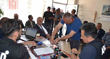 Tercan'da afet konutlarının ve afet ahırlarının hak sahipleri kura ile belirlendi