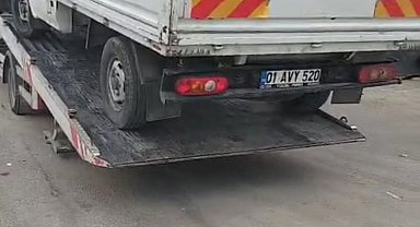 Ters yöne girip kadın şoföre hakaret etti, ehliyetsiz çıktı: 43 bin TL ceza kesildi