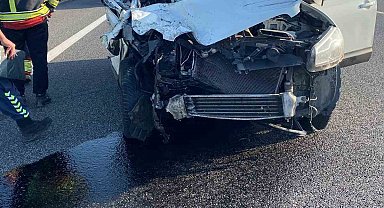 Tıra arkadan çarpan SUV otomobildeki 2 kişi öldü, 2 kişi yaralandı