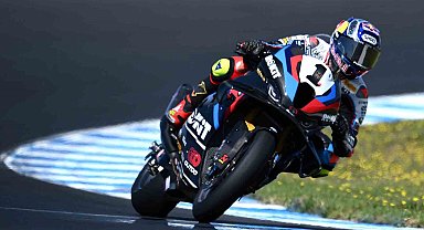 Toprak Razgatlıoğlu, İtalya'da 3'te 3 yaptı