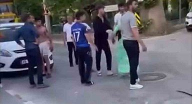 Trafik kazası sonrası bıçaklı kavga: 5 kişilik aile hastanelik oldu