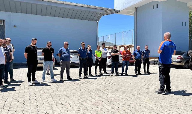 Tunceli'de kamu personeline yönelik afet farkındalık ve yangın eğitimi