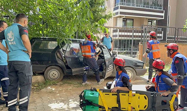 Tunceli'de UMKE temel eğitimi başarıyla tamamlandı