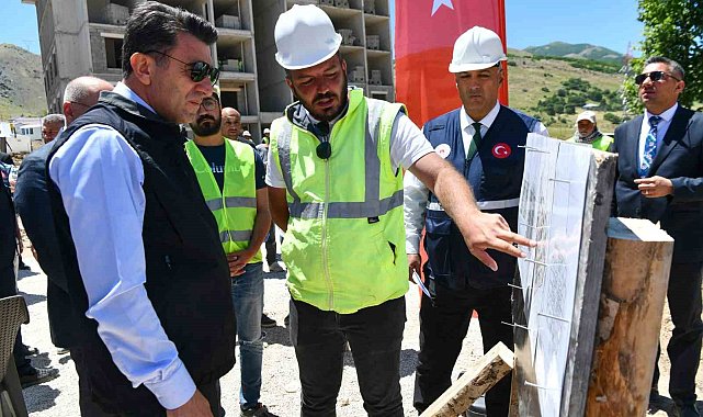 Tunceli'nin en riskli ilçesinde depreme dirençli 281 konutun yapımı sürüyor