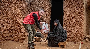 Türk Kızılay Afyonkarahisar Şubesi'nden Nijer'de kurban yardımı
