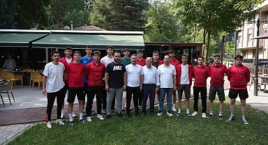 Türkiye finalleri için Kayseri'ye uğurlandılar