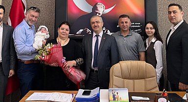 Türkiye'de bir ilk... Asel bebek, bayramı 'Geçici Koruyucu Aile'de geçirecek