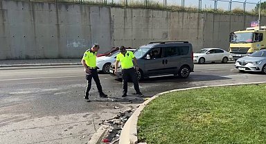 Tuzla'da zincirleme trafik kazası: 4 yaralı