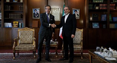 UAEA Başkanı Grossi'den, İran Dışişleri Bakanı Arakçi'ye görüşme daveti