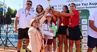 Uluslararası Tenis 14 Yaş Avrupa Yaz Kupası'nın finali Gaziantep'te gerçekleşti