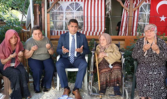 Vali Aslan, Çakmak ailesine taziyede bulundu