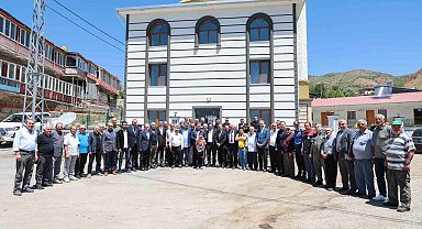 Vali Aydoğdu, Ekecik köyünde vatandaşların taleplerini dinledi