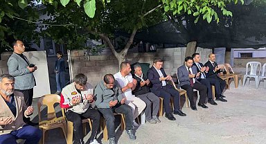 Vali Aydoğdu, motosiklet kazasında hayatını kaybeden kızların ailelerine taziyede bulundu