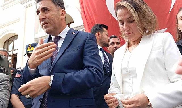 Vali Aygöl, Bilecik'te gözyaşlarıyla uğurlandı