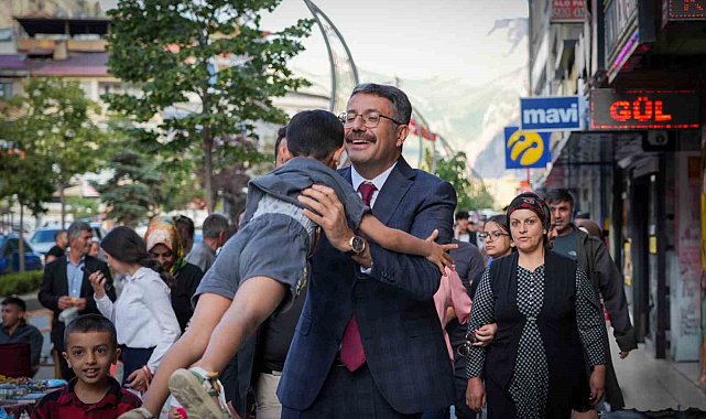 Vali Çelik'ten güvenlik güçlerine bayram ziyareti