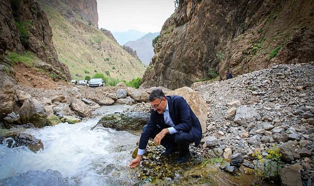 Vali Çelik'ten yayla yolunda inceleme