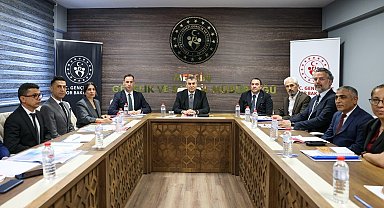 Vali Toros, gençlik ve spor faaliyetlerini değerlendirdi