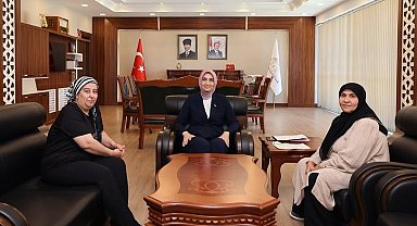 Vali Yiğitbaşı, şehit ailesini makamında ağırladı