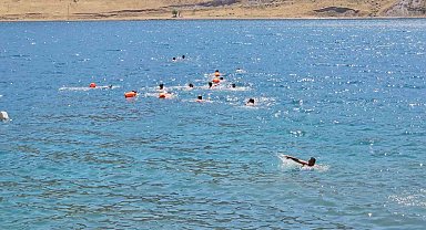 Van Gölü'nde kabotaj bayramı coşkusu