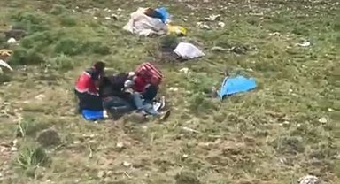 Van'da dağda bayılan çoban helikopterle kurtarıldı