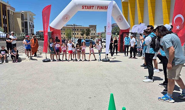 Van'da duatlon bölge yarışmaları yapıldı