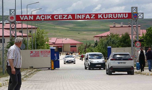 Van'daki cezaevlerinde tahliyeler başladı