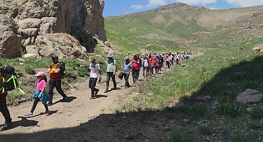Van'daki doğa harikası kanyon keşfedilmeyi bekliyor